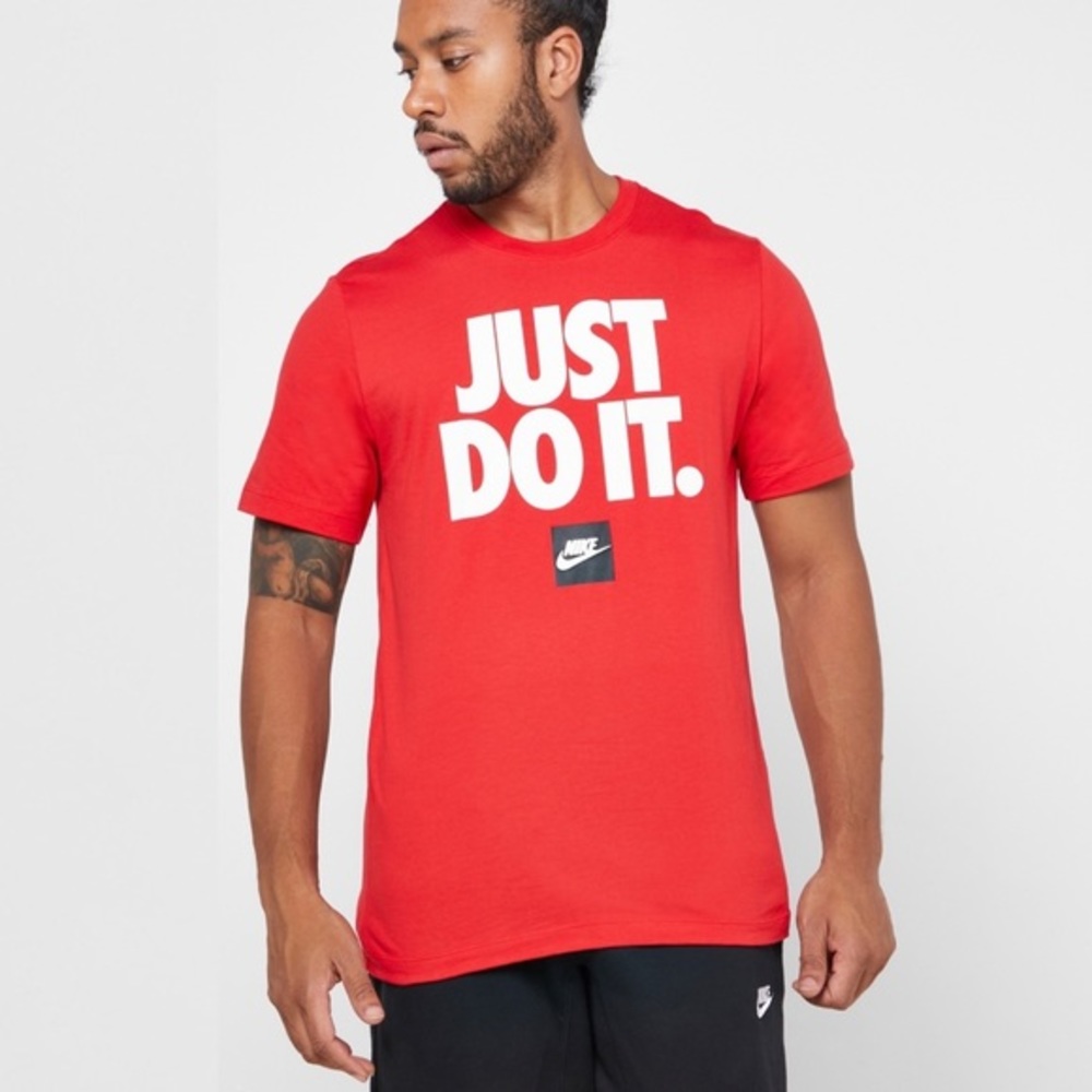 Nike Just Do It Graphic Tee NWT